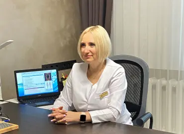 Gydytoja Jolanta Versekienė konsultuoja